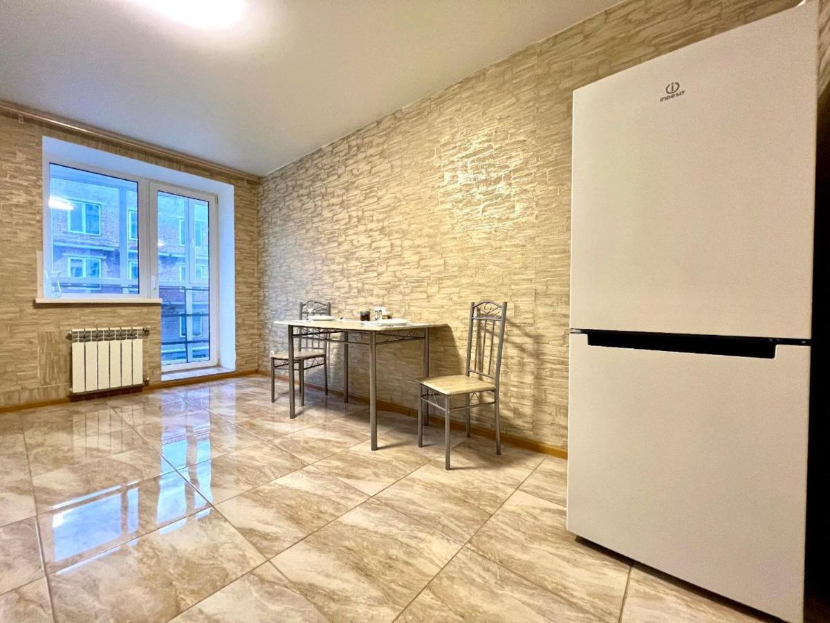 Apartpoltava: Spacious One-Bedroom in New Building, Korpusnyi Park Exterior photo